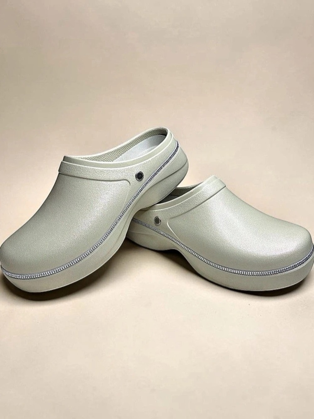 Skechers clogs Women's